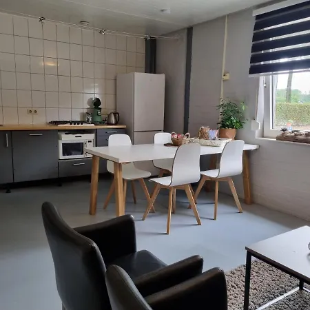 Nyaraló Vakantiewoning Schouwenberg Swalmen